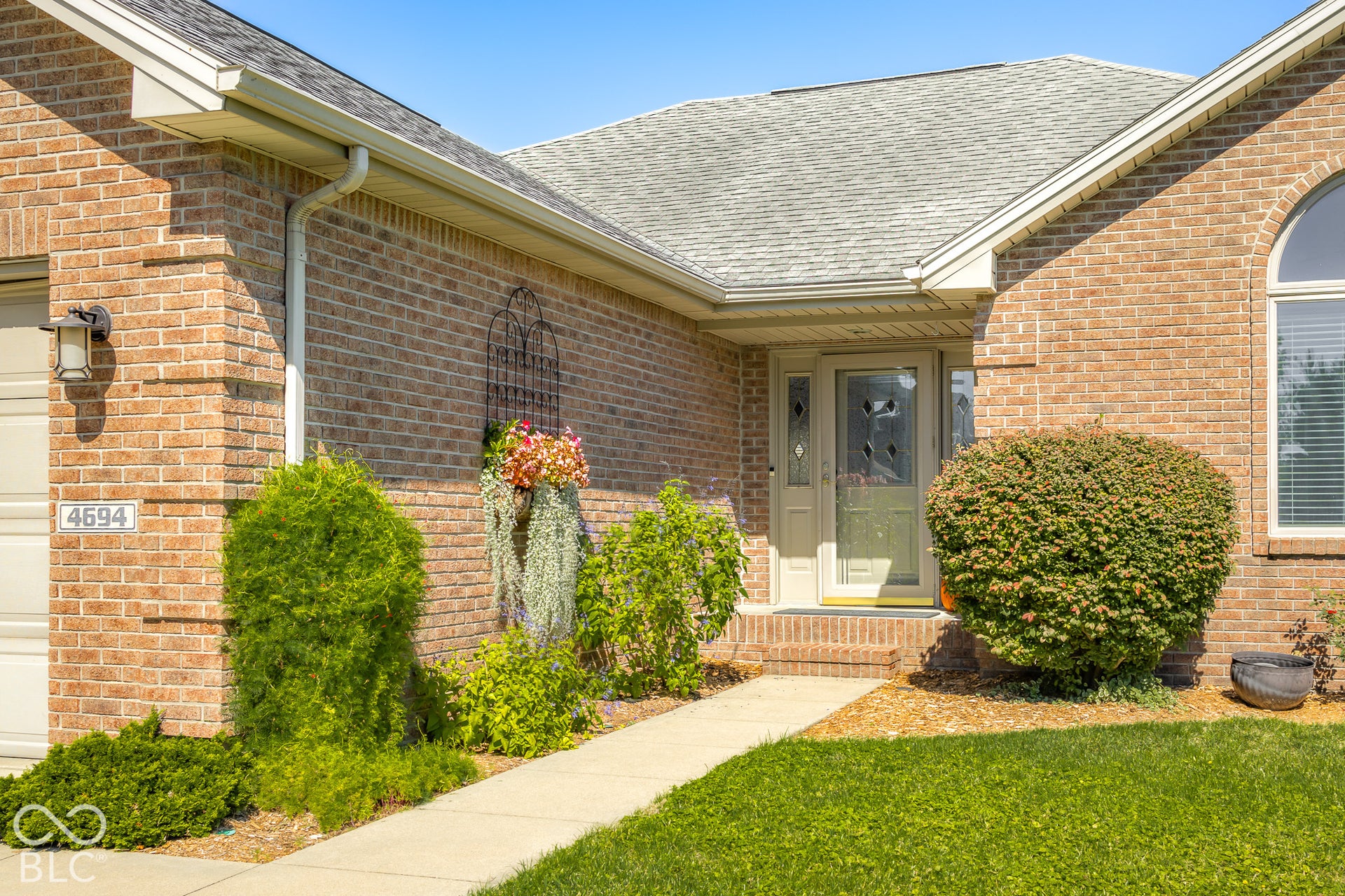 4694 29th Street, Columbus, IN 47203 4694 29th Street, Columbus, IN 47203