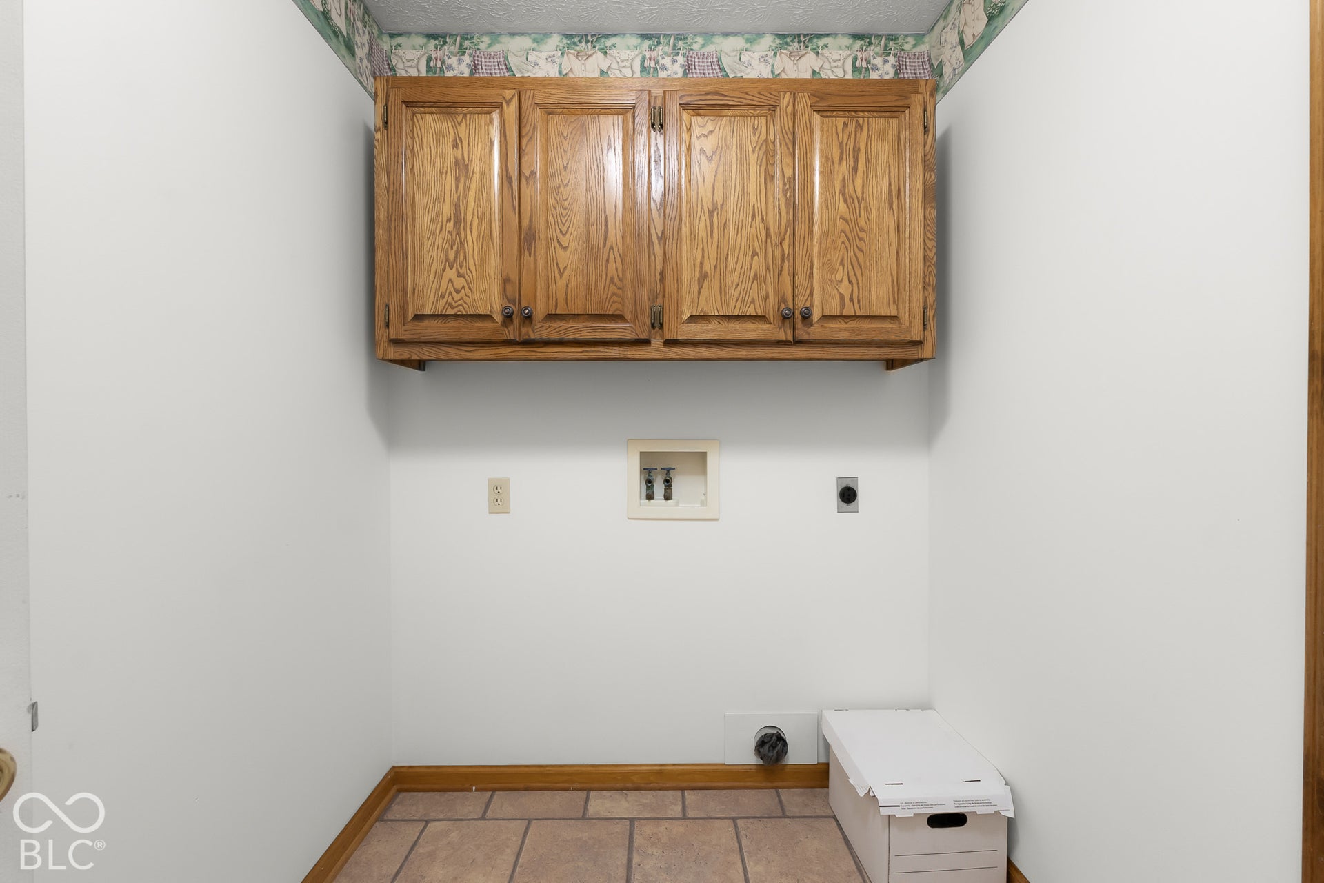 4694 29th Street, Columbus, IN 47203 4694 29th Street, Columbus, IN 47203
