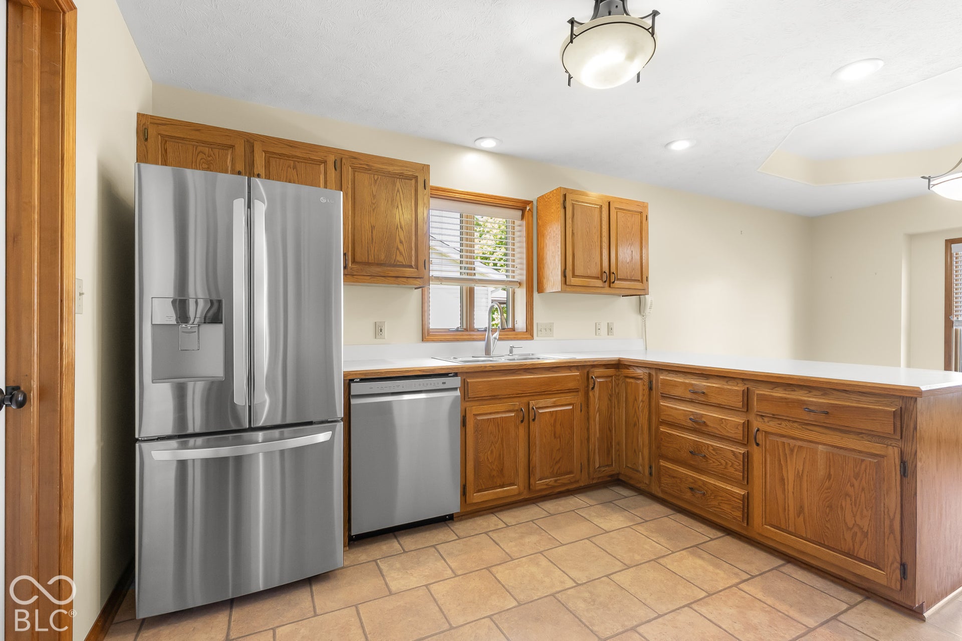 4694 29th Street, Columbus, IN 47203 4694 29th Street, Columbus, IN 47203