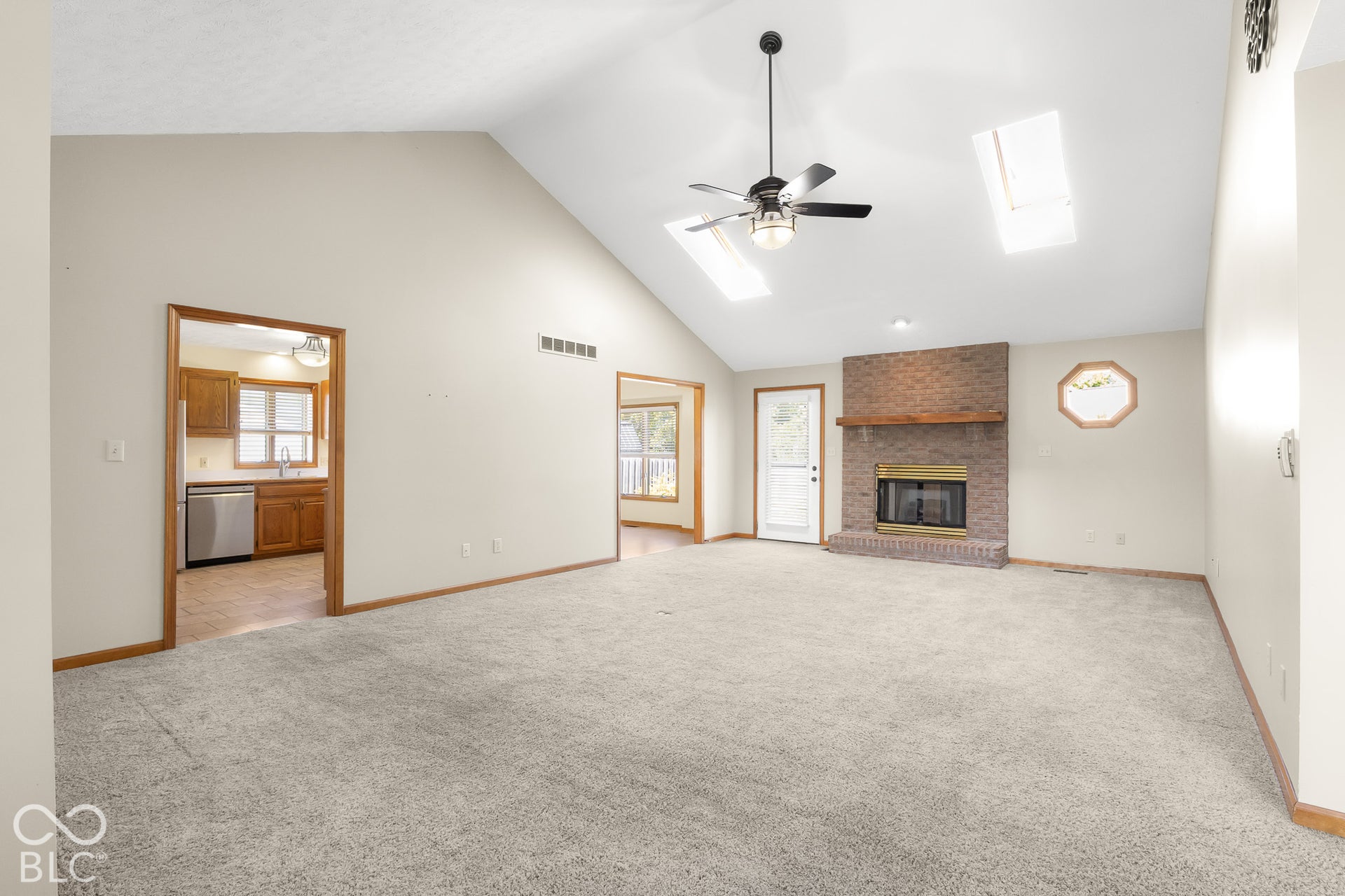 4694 29th Street, Columbus, IN 47203 4694 29th Street, Columbus, IN 47203