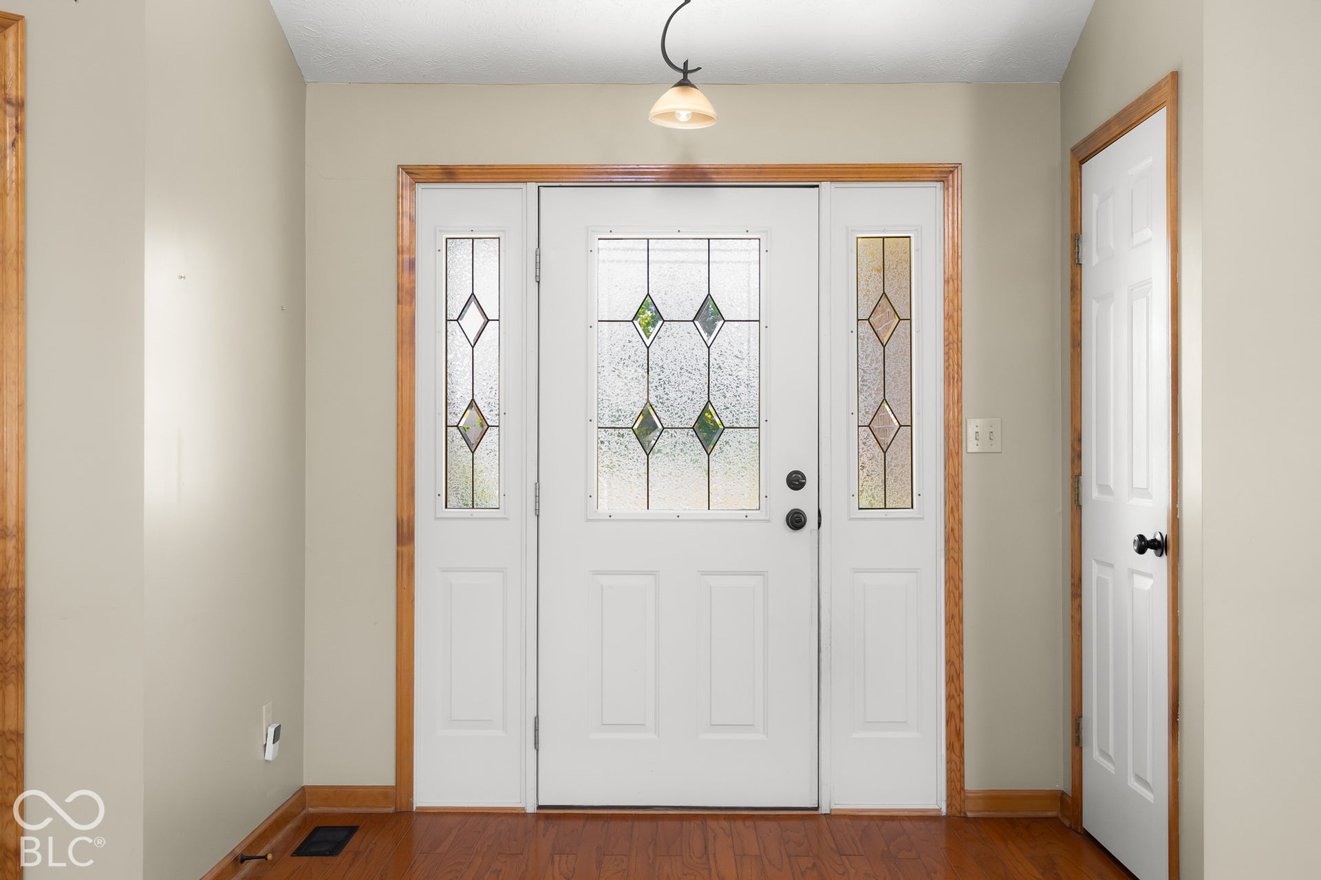 4694 29th Street, Columbus, IN 47203 4694 29th Street, Columbus, IN 47203