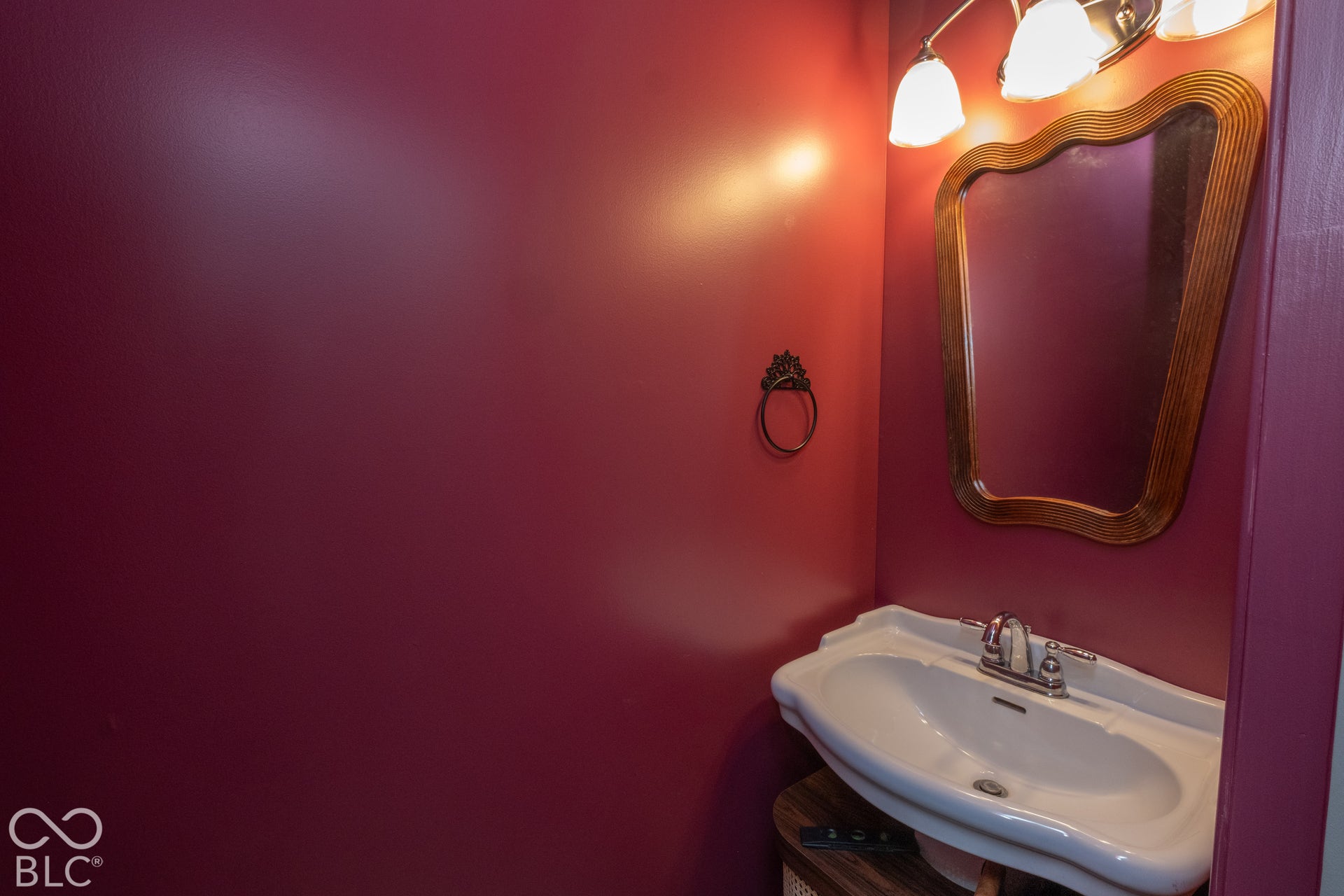 4141 N Ruckle Street, Indianapolis, IN 46205
