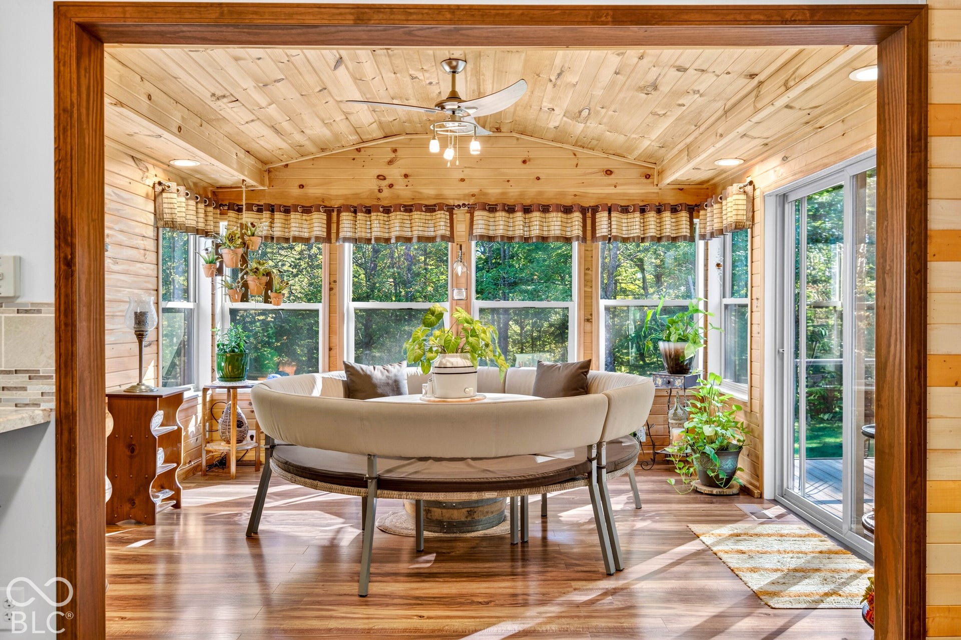 2459 Amy Lane, Nashville, IN 47448