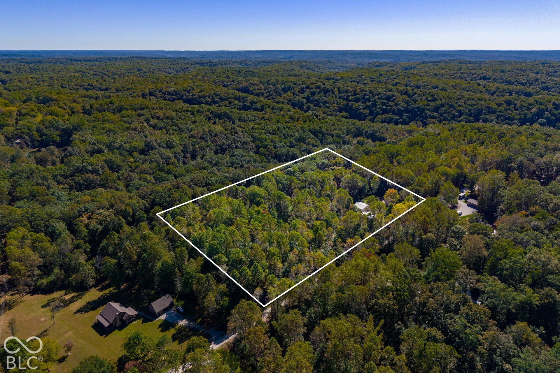 2459 Amy Lane, Nashville, IN 47448