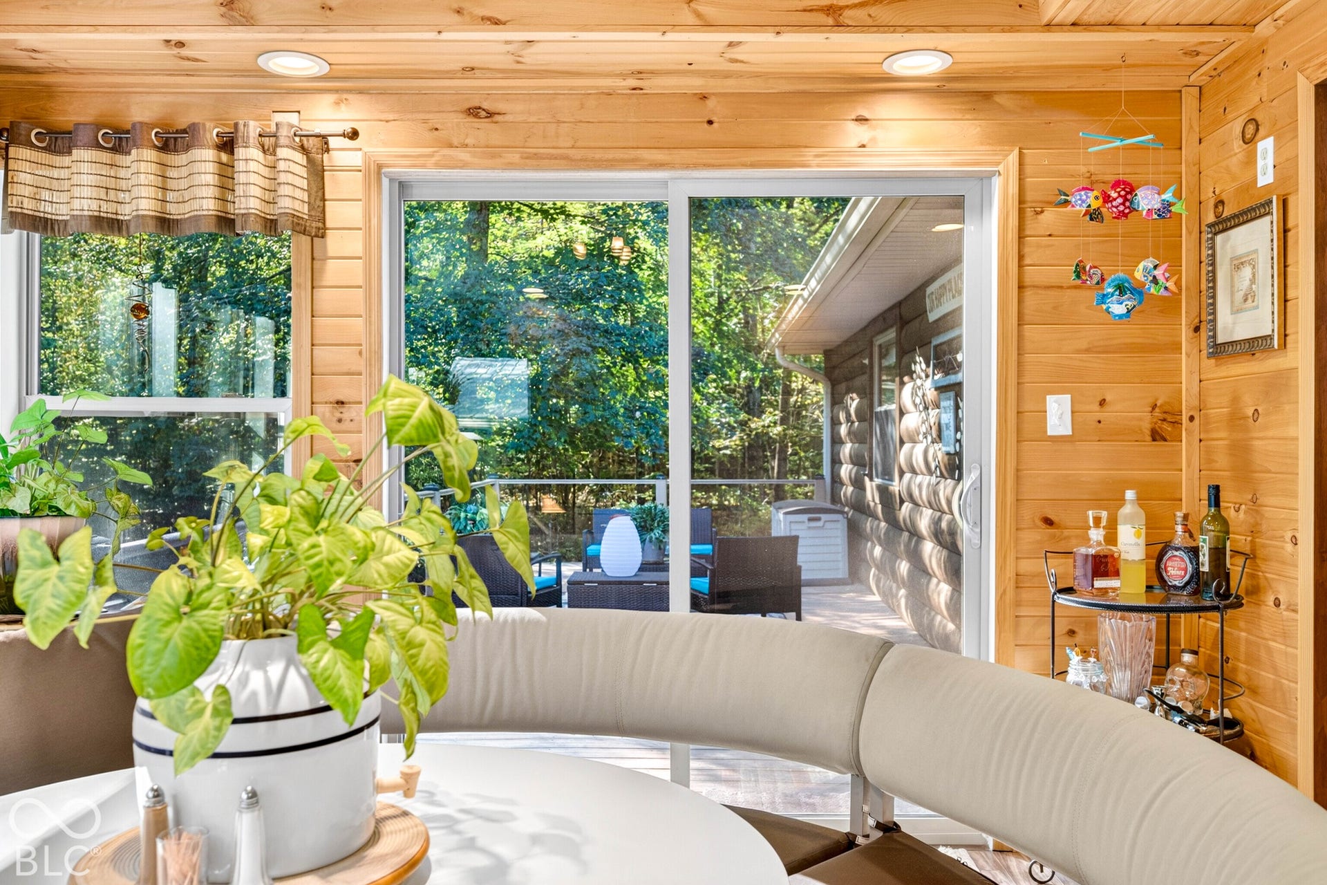 2459 Amy Lane, Nashville, IN 47448