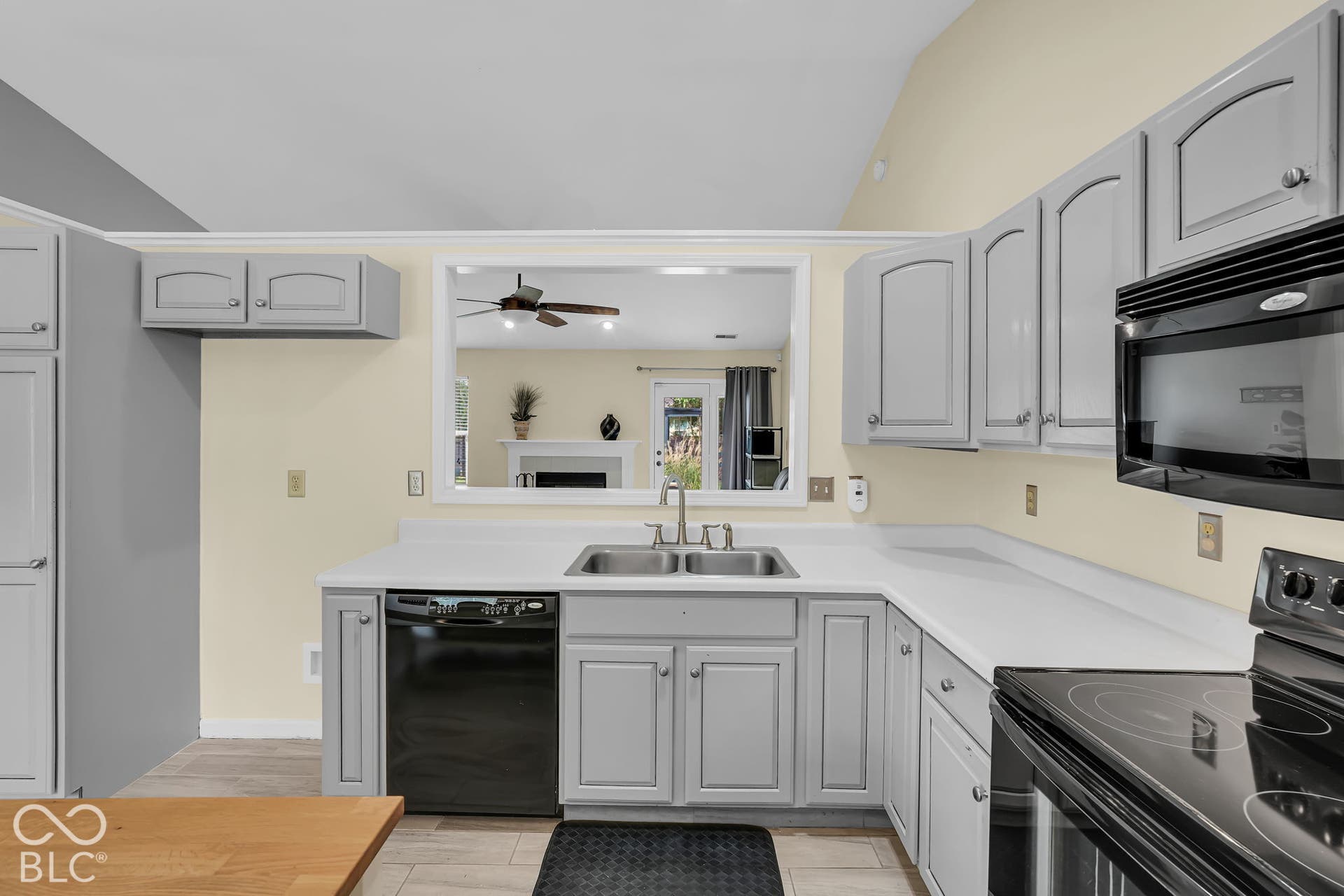 12760 Glengary Drive, Fishers, IN 46038