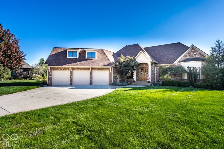 Property photo for 16844 Meadow Wood Court, Noblesville, IN