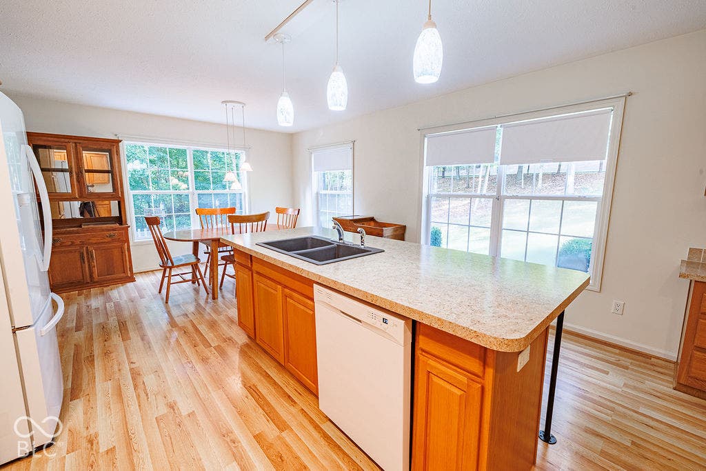 4006 Little Creek Drive S, Spencer, IN 47460 Kitchen