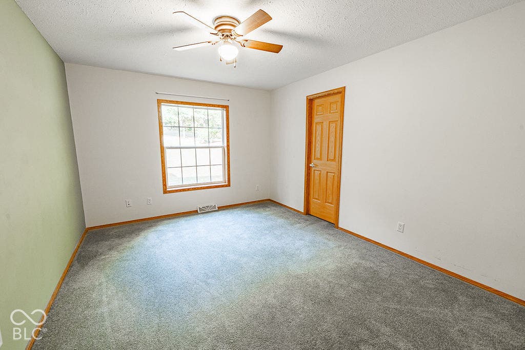 4006 Little Creek Drive S, Spencer, IN 47460 Bedroom