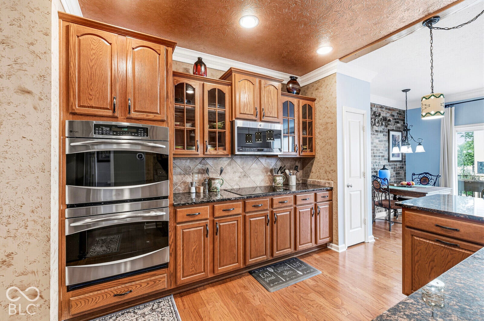 9554 Oakley Drive, Indianapolis, IN 46260