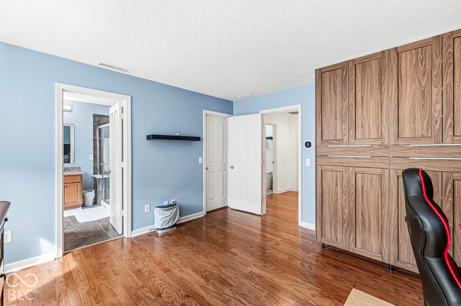 9554 Oakley Drive, Indianapolis, IN 46260