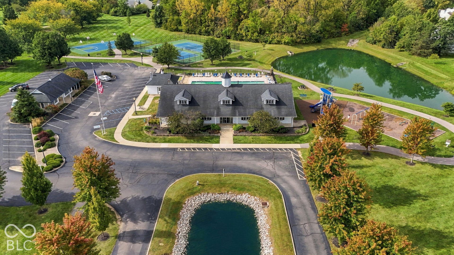 6276 Briargate Drive, Zionsville, IN 46077