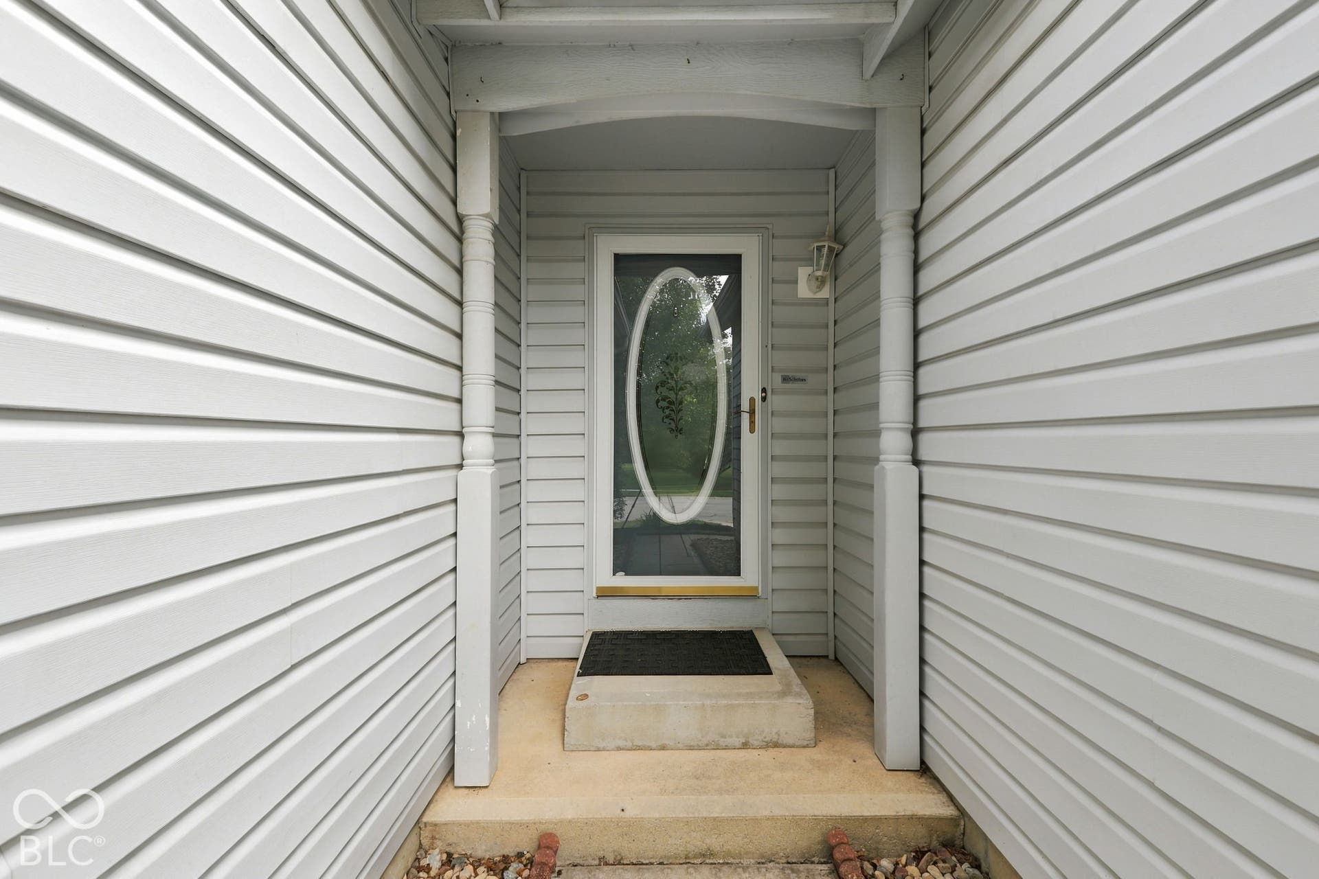 6276 Briargate Drive, Zionsville, IN 46077