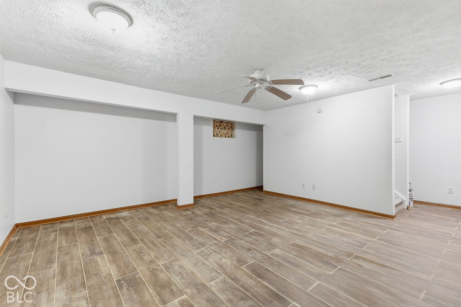 6276 Briargate Drive, Zionsville, IN 46077
