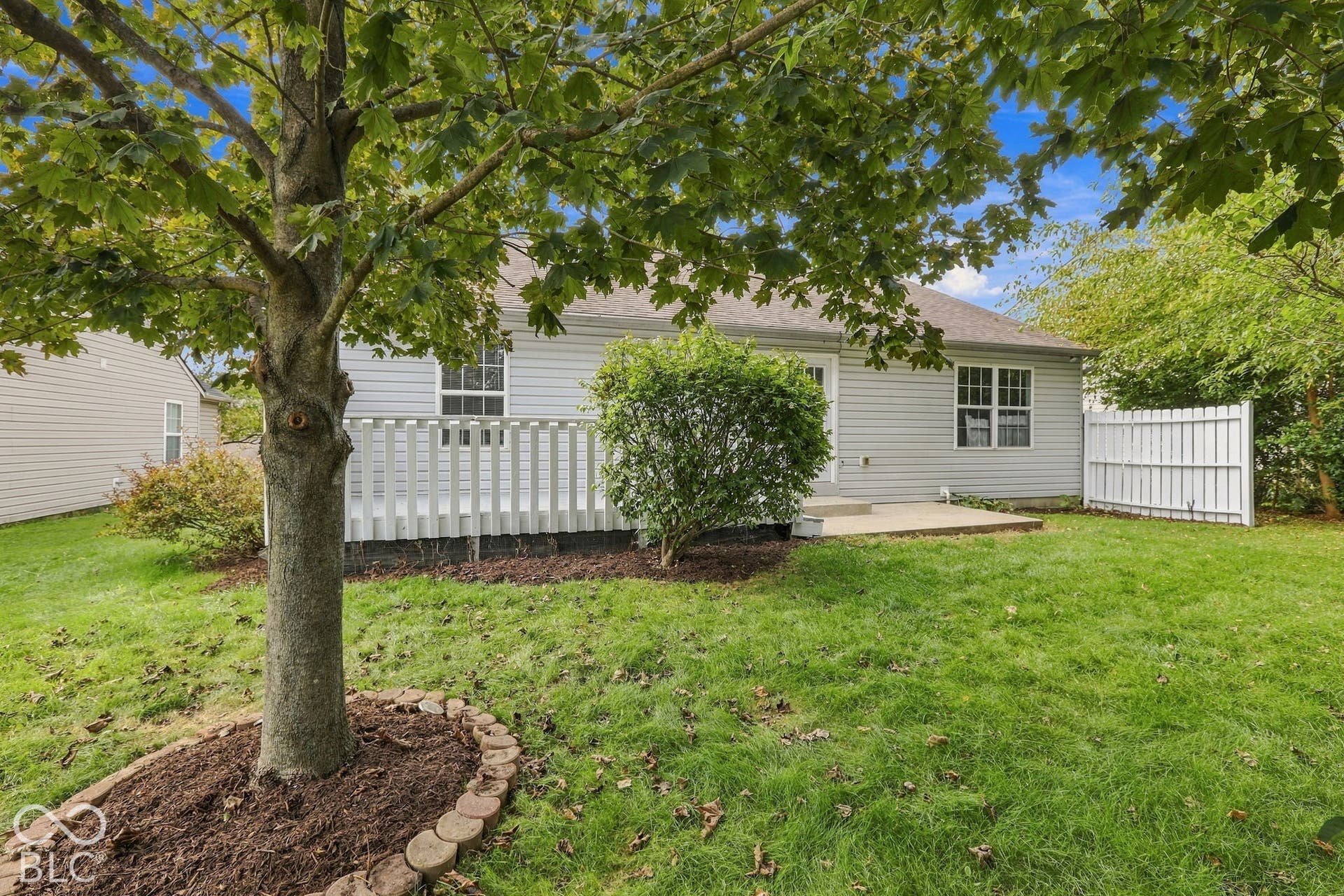 6276 Briargate Drive, Zionsville, IN 46077