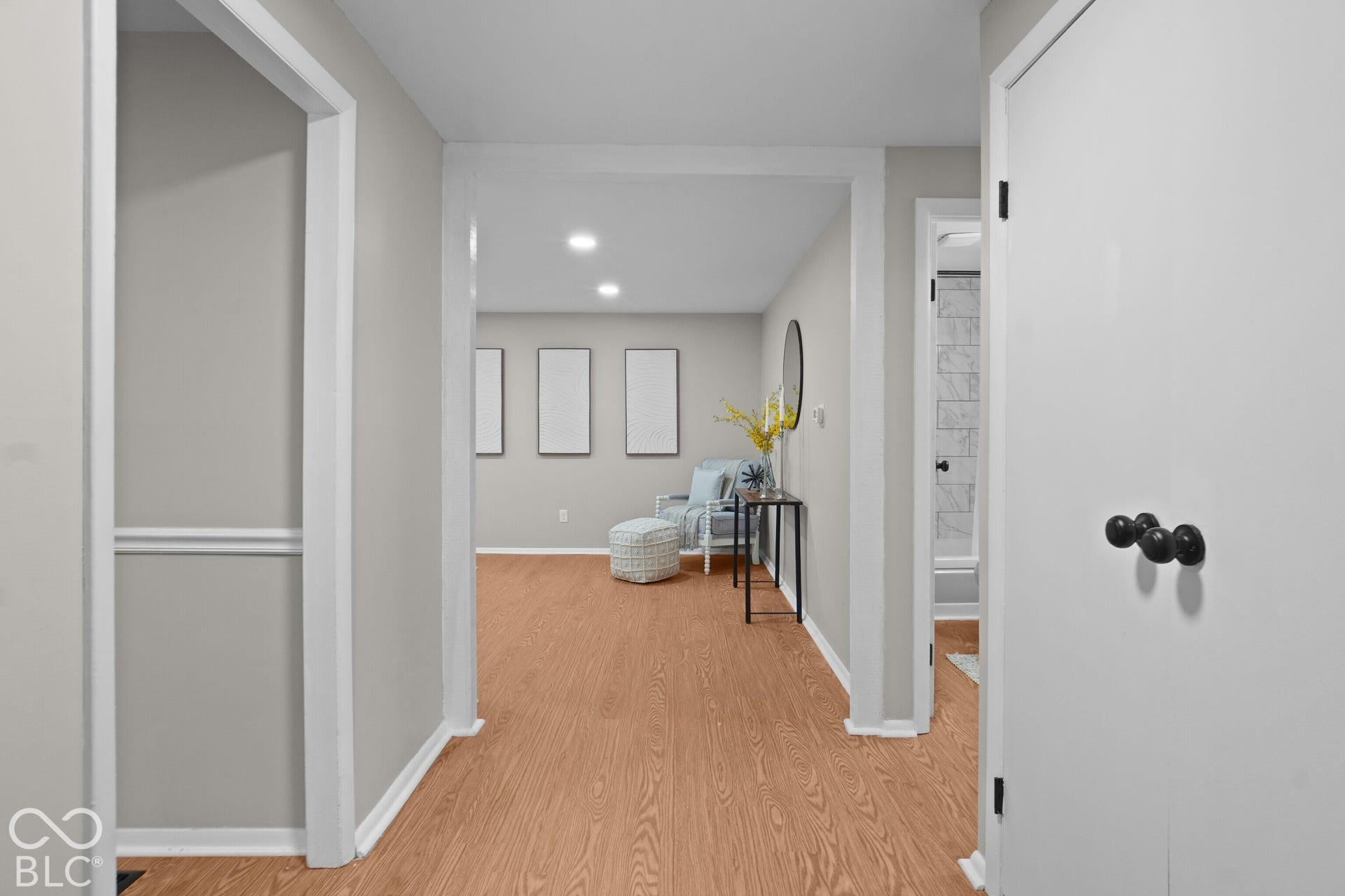 7337 Woodside Drive, Indianapolis, IN 46260