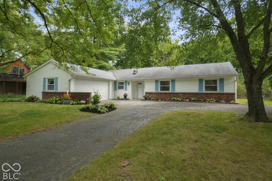 Property photo for 7337 Woodside Drive, Indianapolis, IN