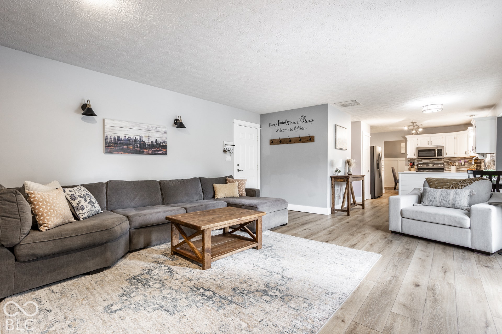 Open to Eat-in Kitchen!