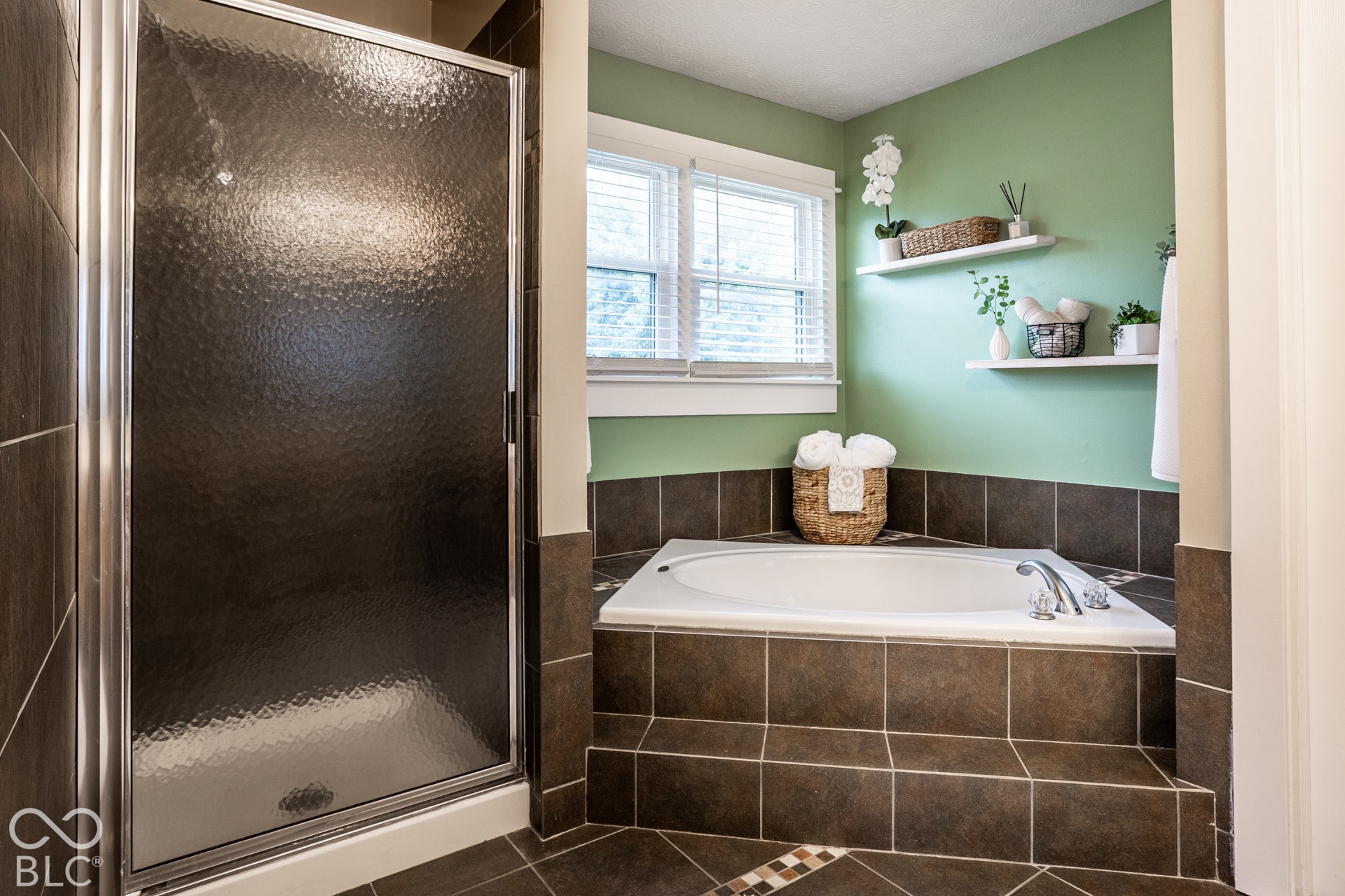10341 Dolphin Lane, Indianapolis, IN 46256