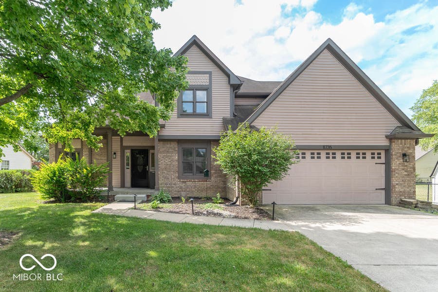 Property photo for 11735 Grenadier Lane, Indianapolis, IN