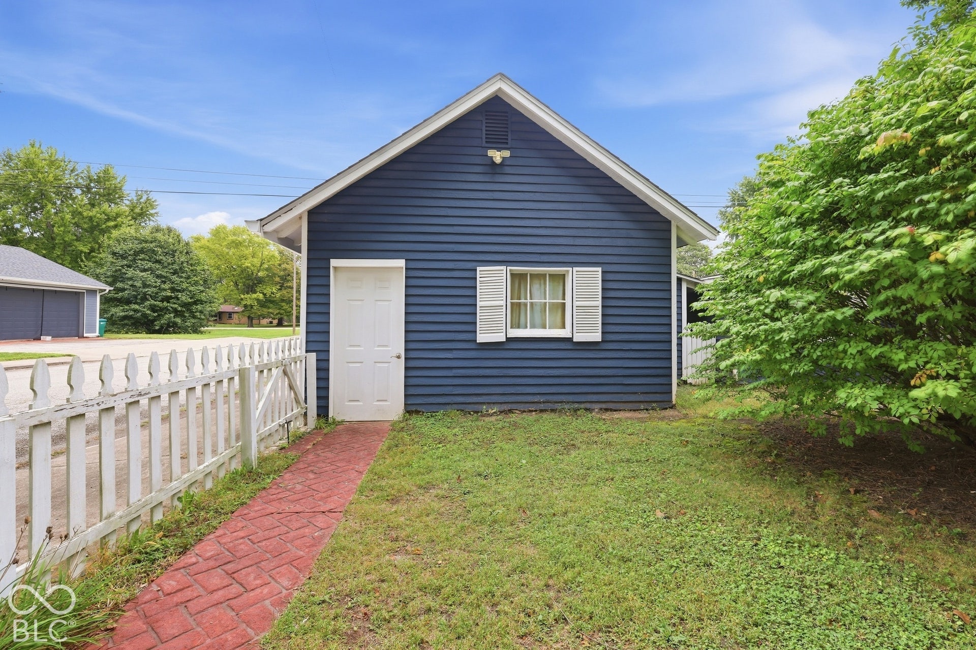 6415 Oaklandon Road, Indianapolis, IN 46236