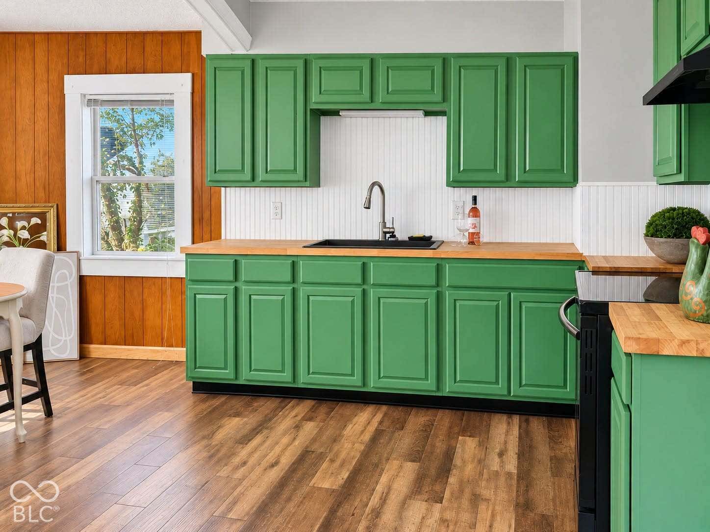 Newly remodeled kitchen.