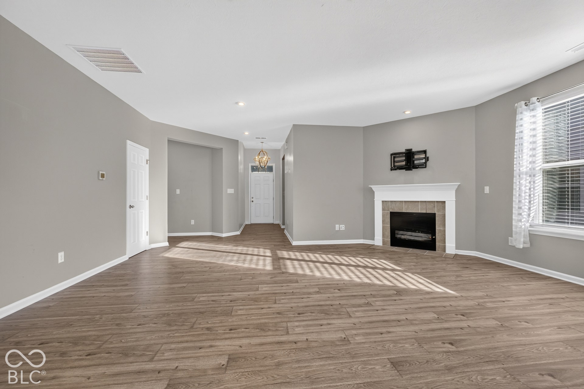 10053 Adler Court, Noblesville, IN 46060