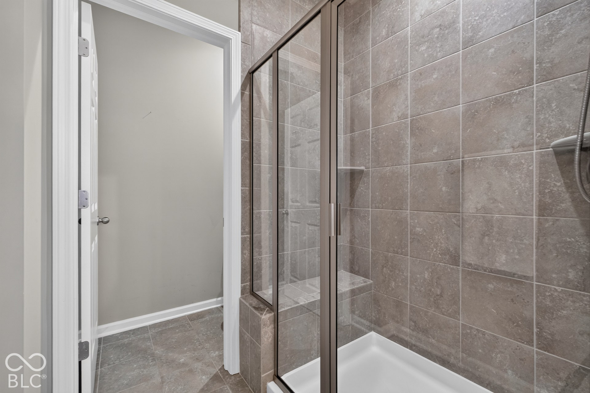10053 Adler Court, Noblesville, IN 46060