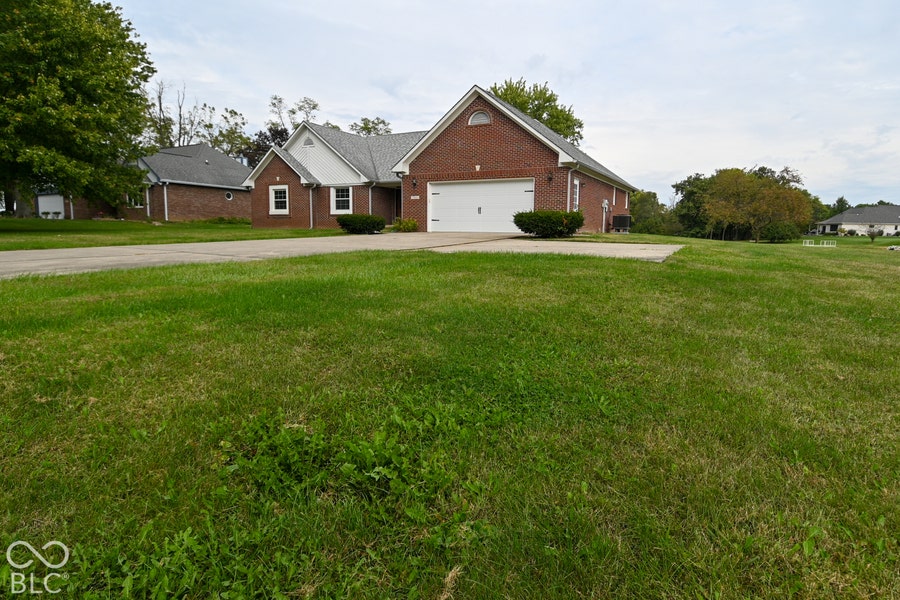 Property photo for 7920 Hadley Street, Coatesville, IN