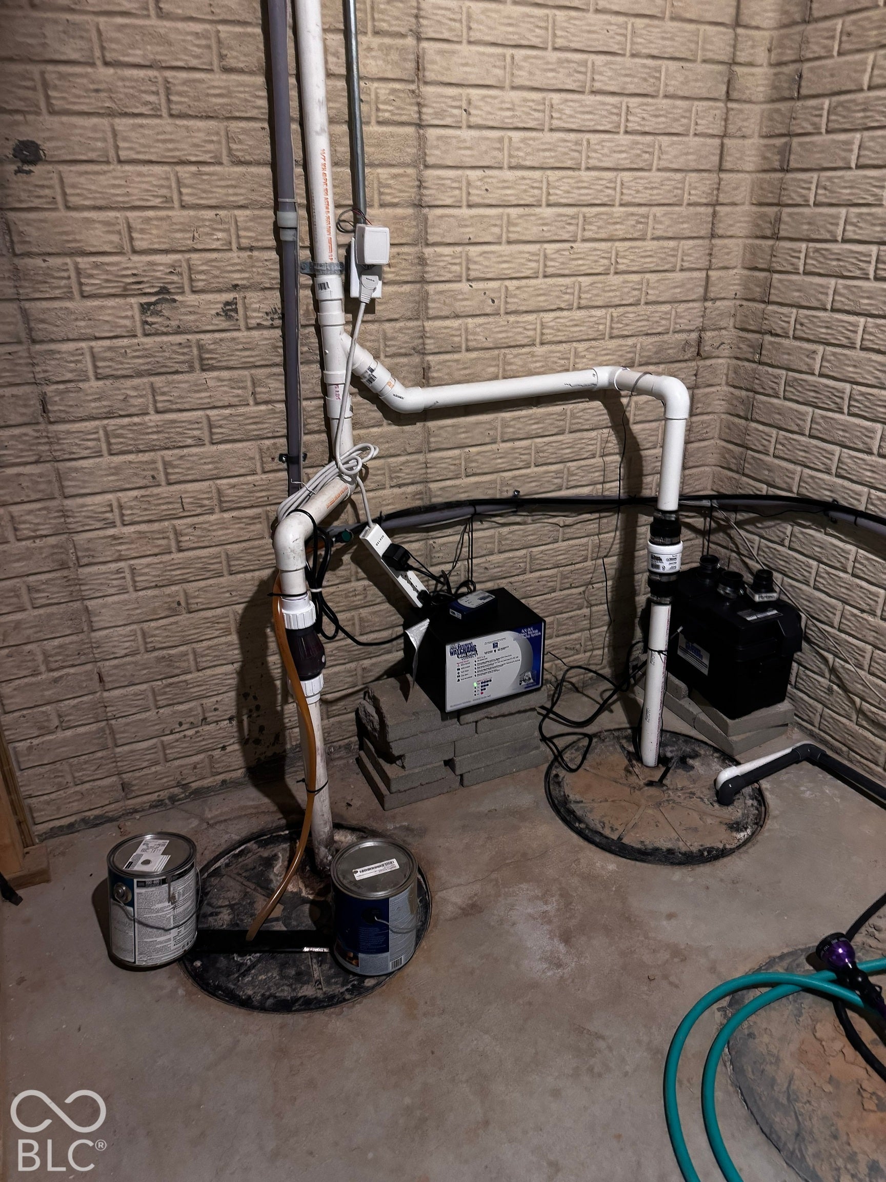 5976 E Holes Crossing Drive, Crawfordsville, IN 47933 SUMP PUMP & LITIUM BACK UP BATTERY