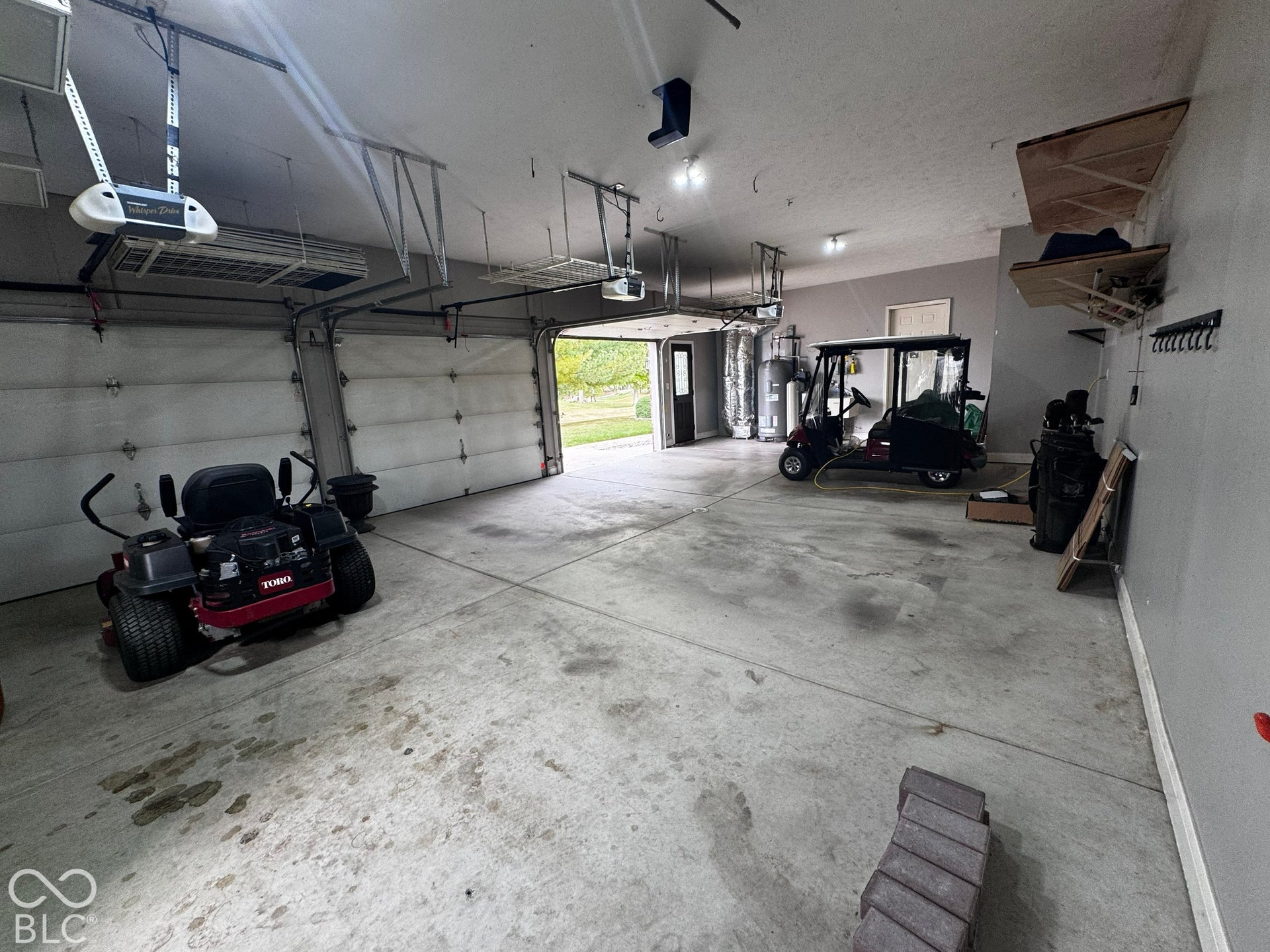5976 E Holes Crossing Drive, Crawfordsville, IN 47933 INSIDE 3 CAR GARAGE