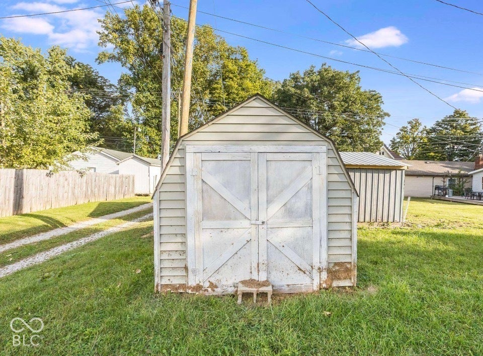 114 W Hendricks Street, Greensburg, IN 47240