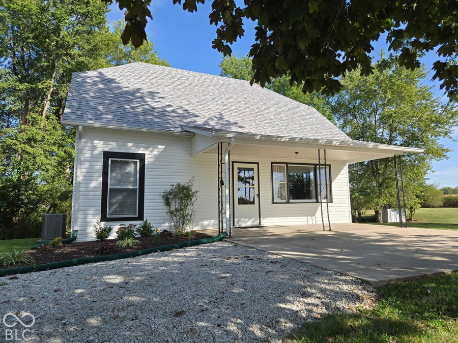 Property photo for 101 W Gosch Road, Shelbyville, IN