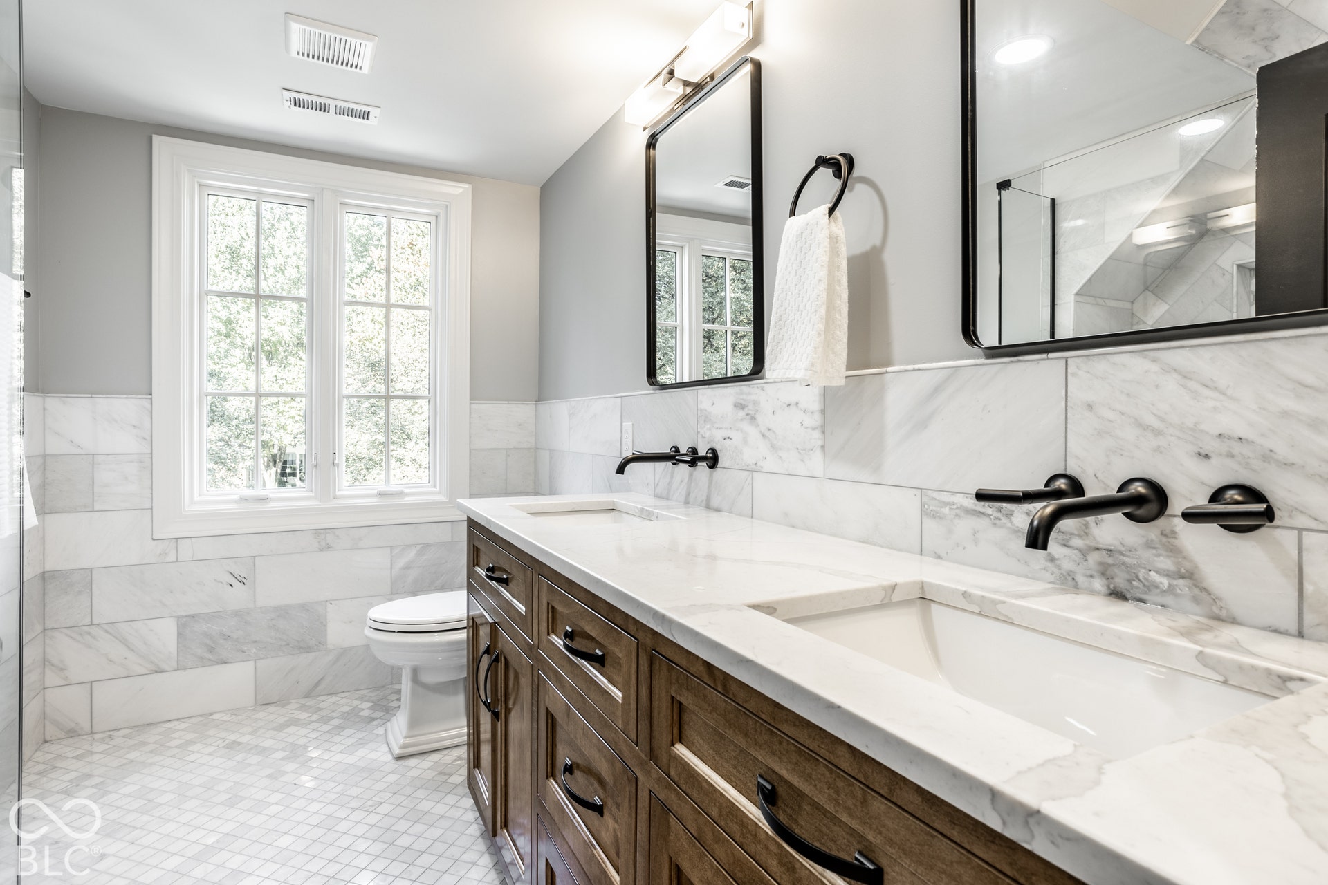 7951 Meridian Hills Lane, Indianapolis, IN 46240