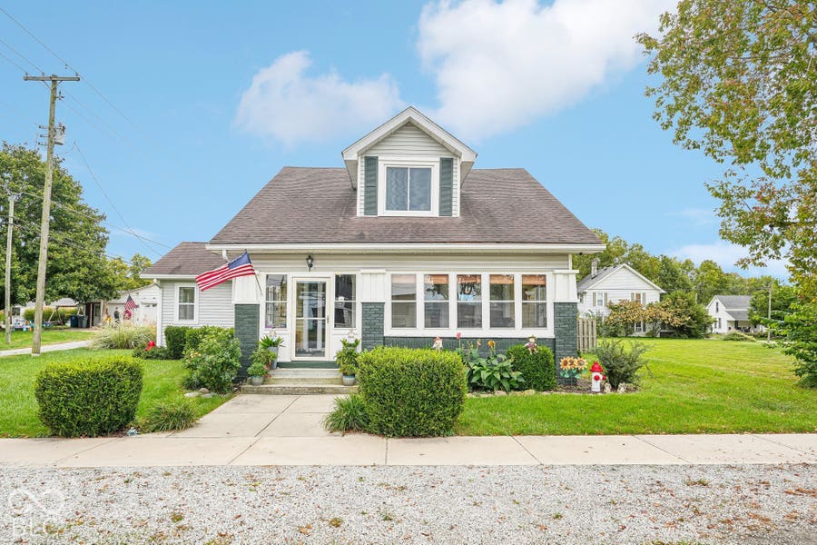 Property photo for 169 W Buckeye Street, Cicero, IN