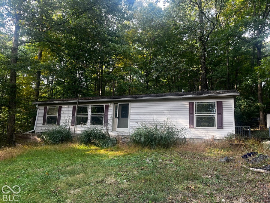 Property photo for 9089 Gold Point Road, Trafalgar, IN