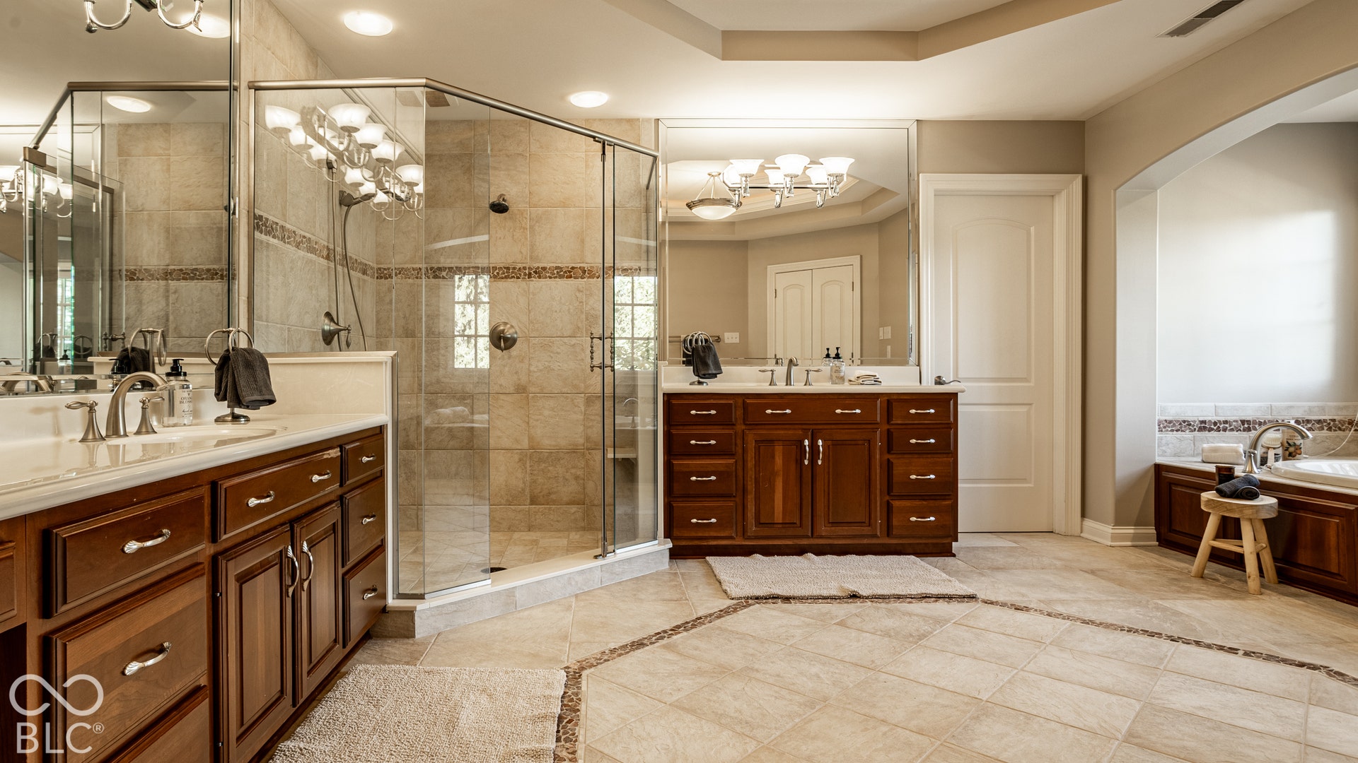 3404 Walnut Creek Court, Carmel, IN 46032