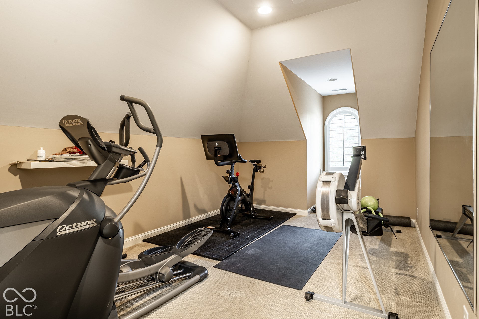 3404 Walnut Creek Court, Carmel, IN 46032