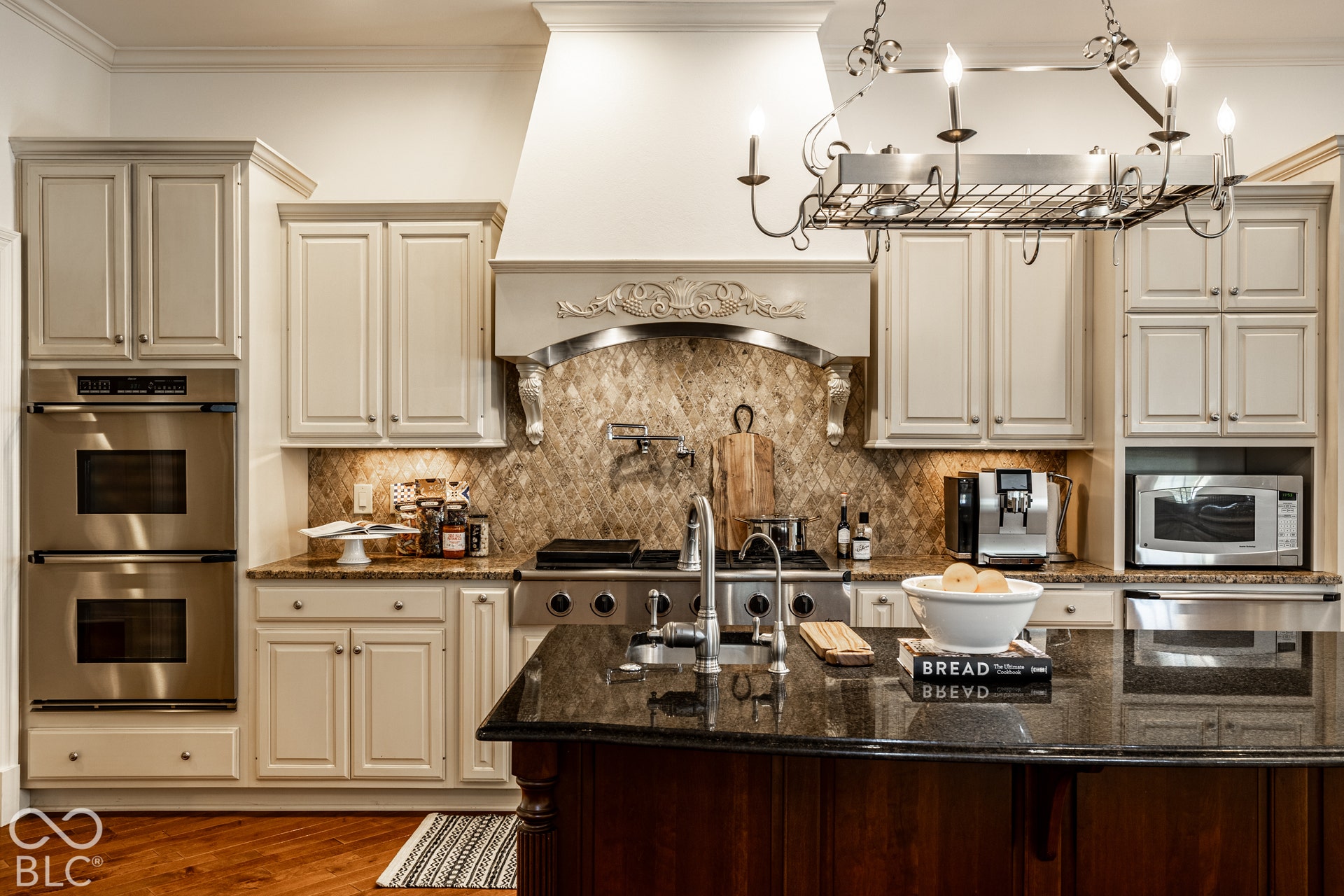 3404 Walnut Creek Court, Carmel, IN 46032