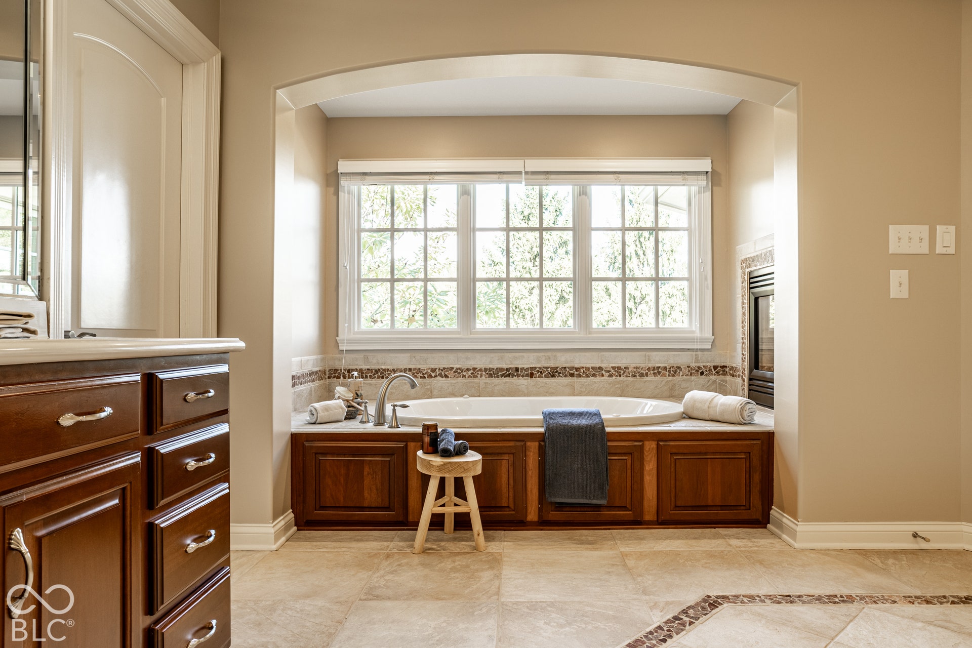 3404 Walnut Creek Court, Carmel, IN 46032