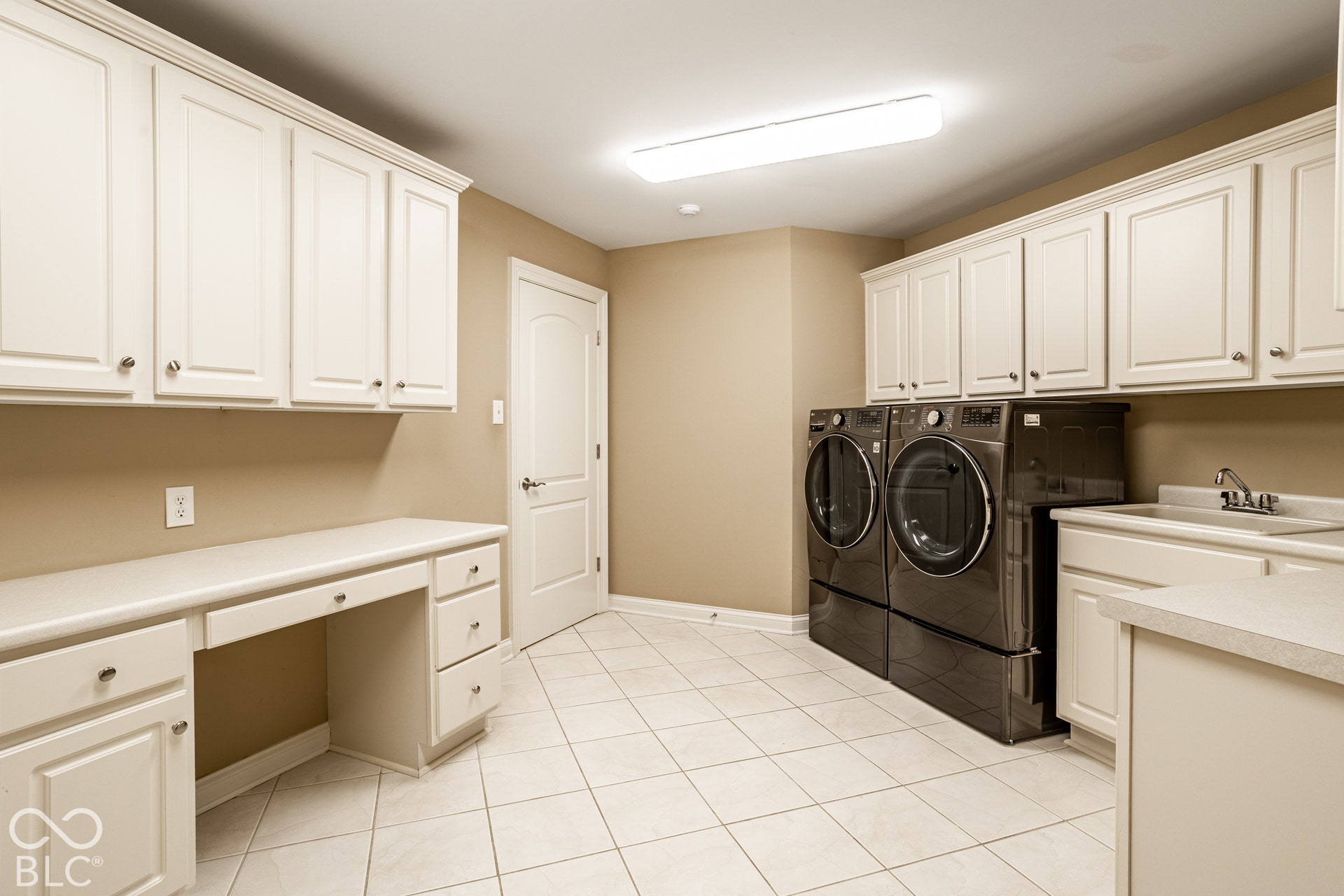 3404 Walnut Creek Court, Carmel, IN 46032