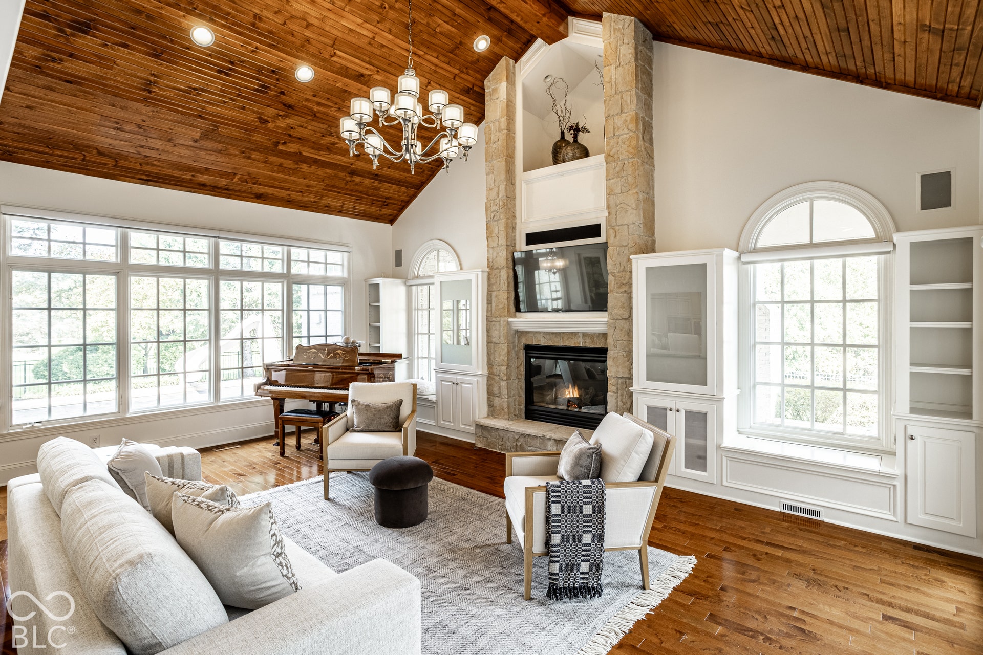 3404 Walnut Creek Court, Carmel, IN 46032