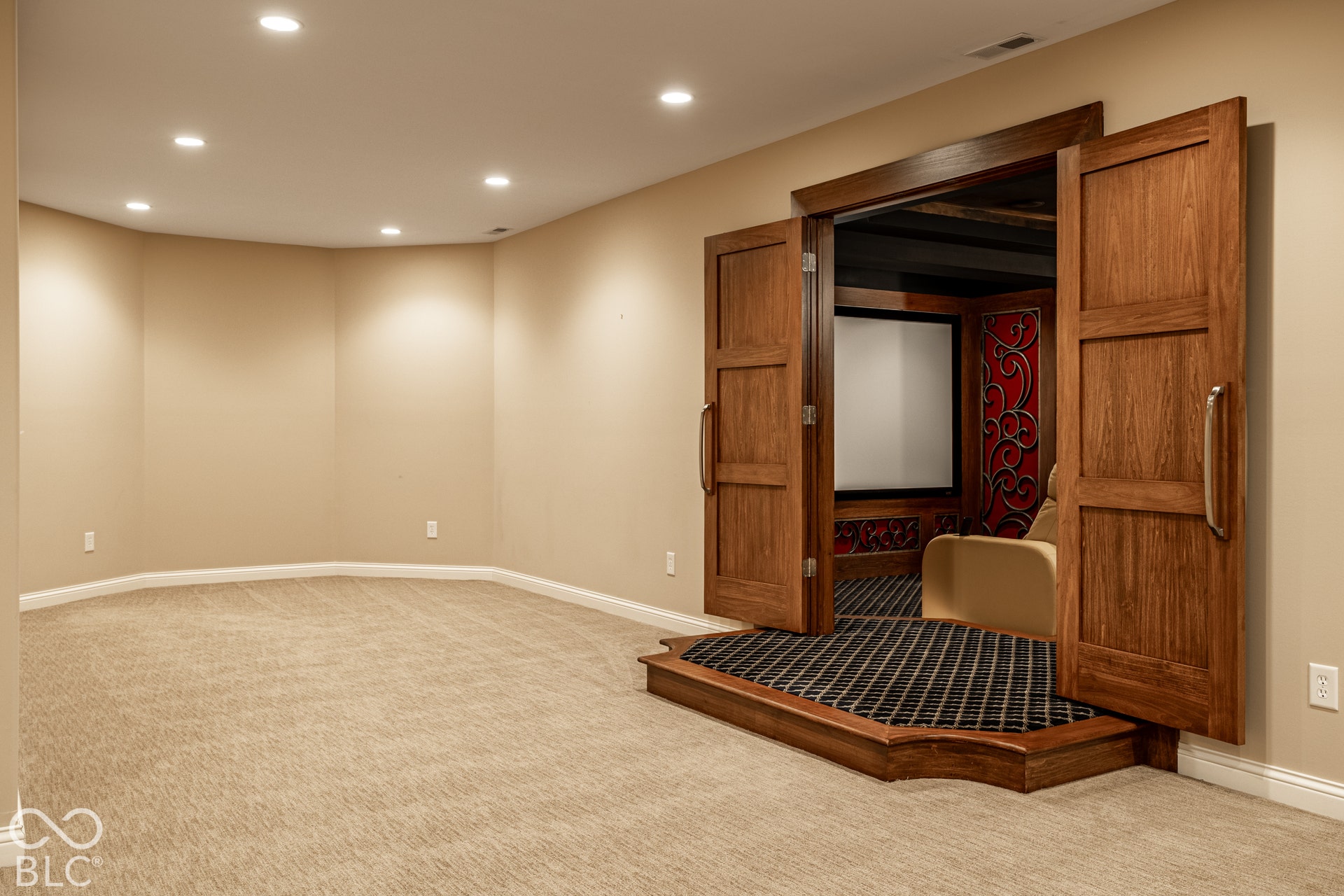 3404 Walnut Creek Court, Carmel, IN 46032