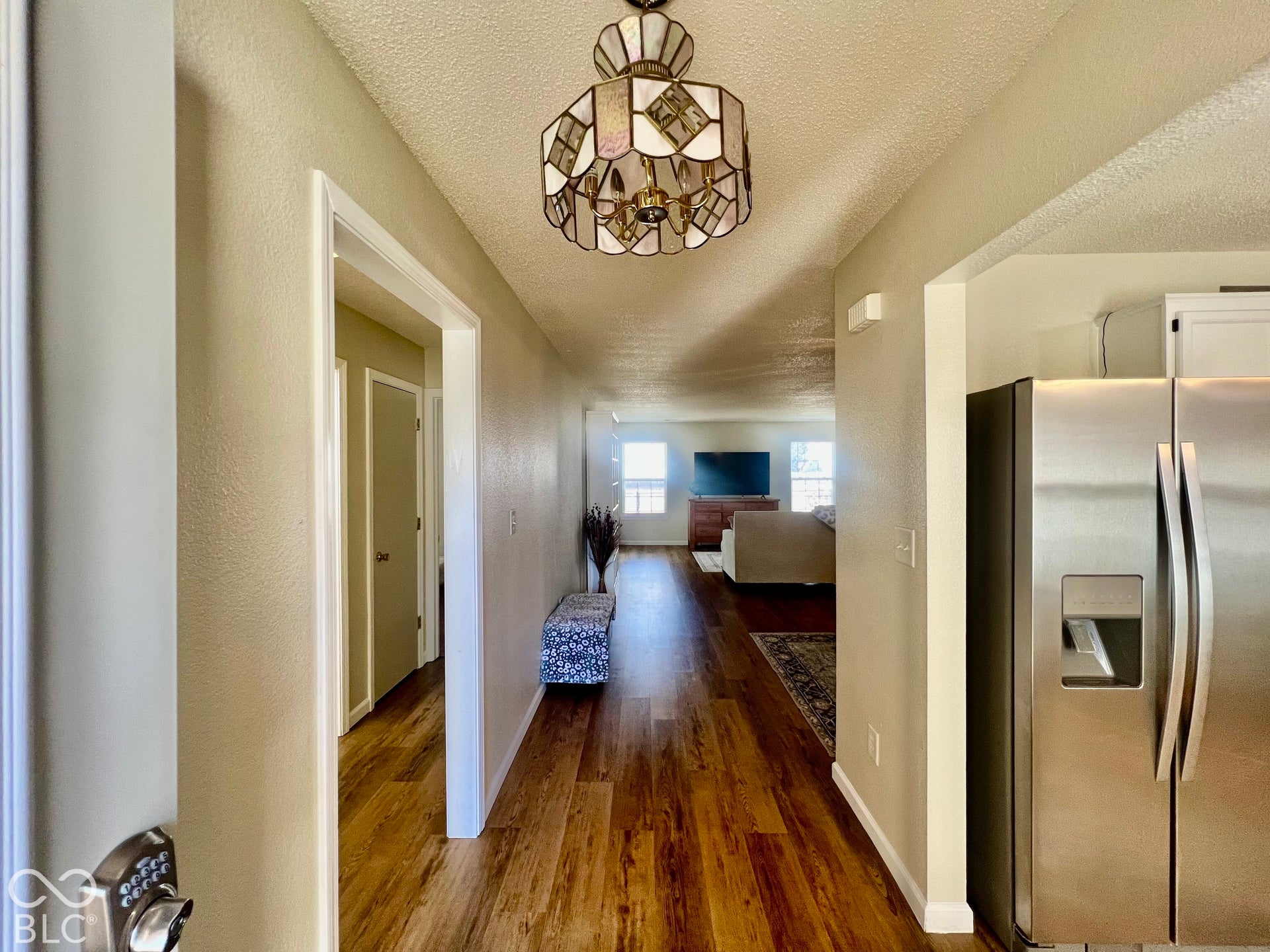2390 Lakecrest Drive, Columbus, IN 47201