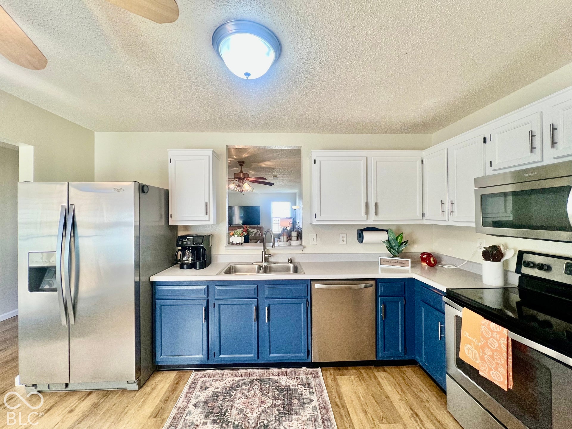 2390 Lakecrest Drive, Columbus, IN 47201