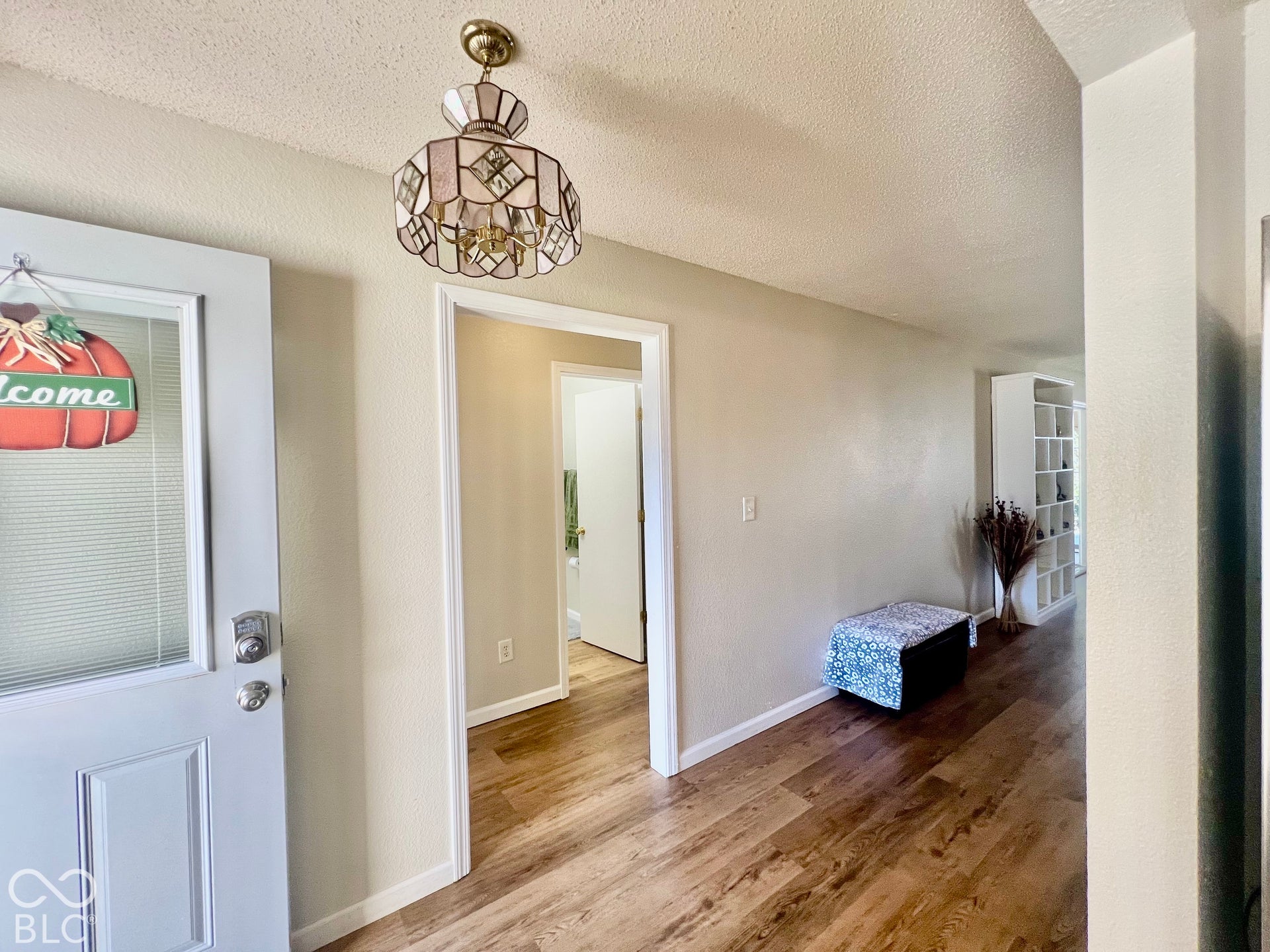 2390 Lakecrest Drive, Columbus, IN 47201