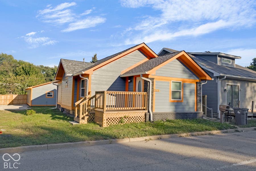 Property photo for 527 S Holt Road, Indianapolis, IN
