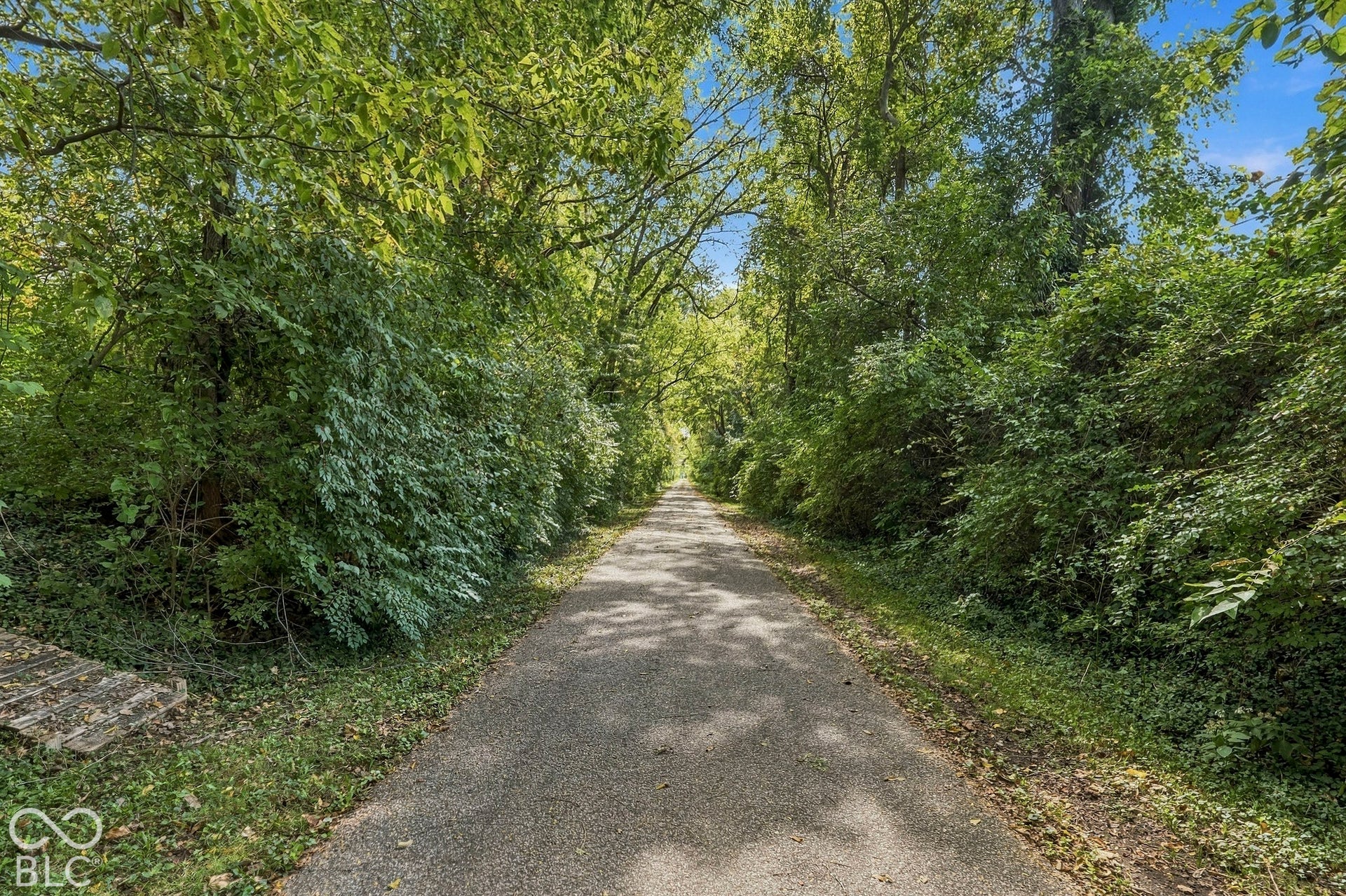 7916 Meadowbrook Drive, Indianapolis, IN 46240
