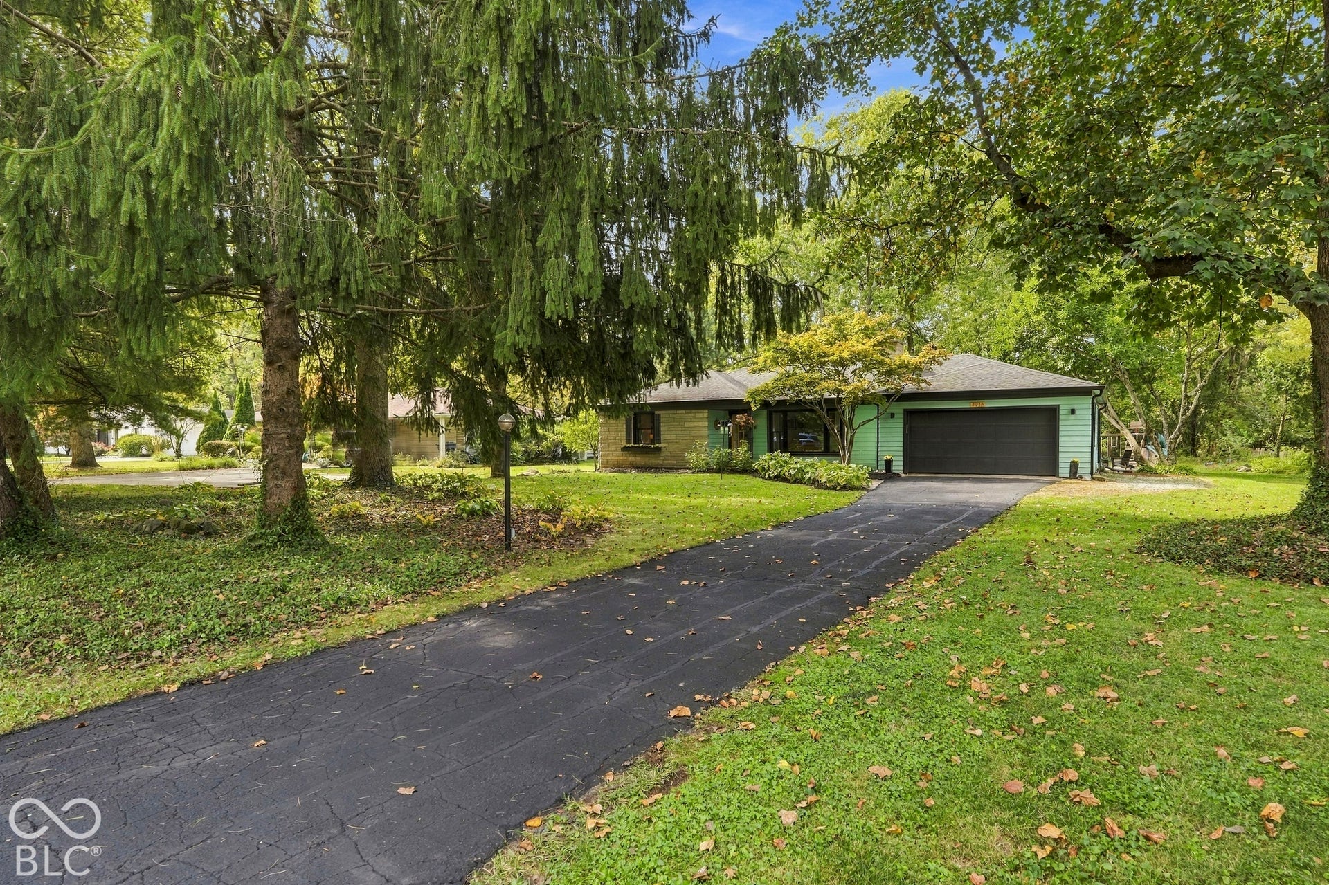 7916 Meadowbrook Drive, Indianapolis, IN 46240