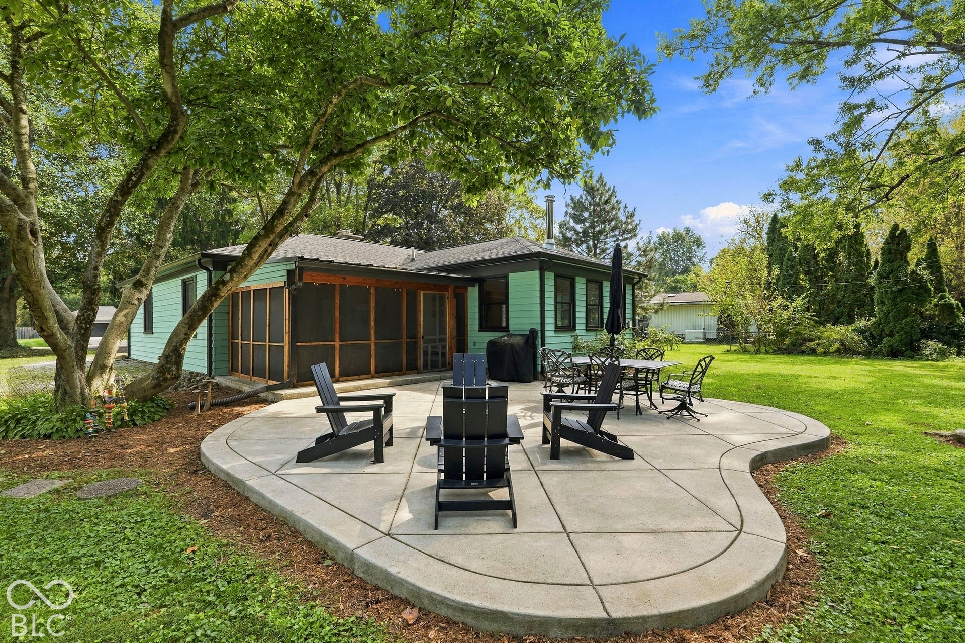 7916 Meadowbrook Drive, Indianapolis, IN 46240